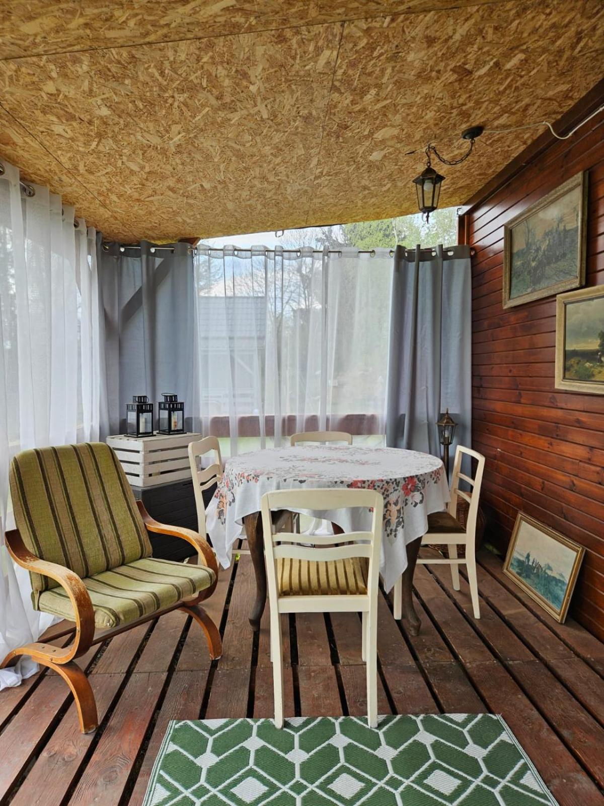 Domek Na Korcie Lubomierz  Dış mekan fotoğraf